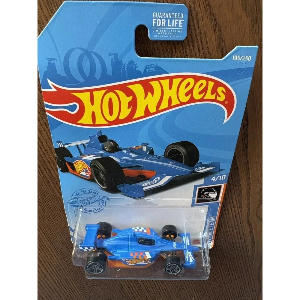 Lot of 8‎ Hot Wheels 2020-2021 New Collectible